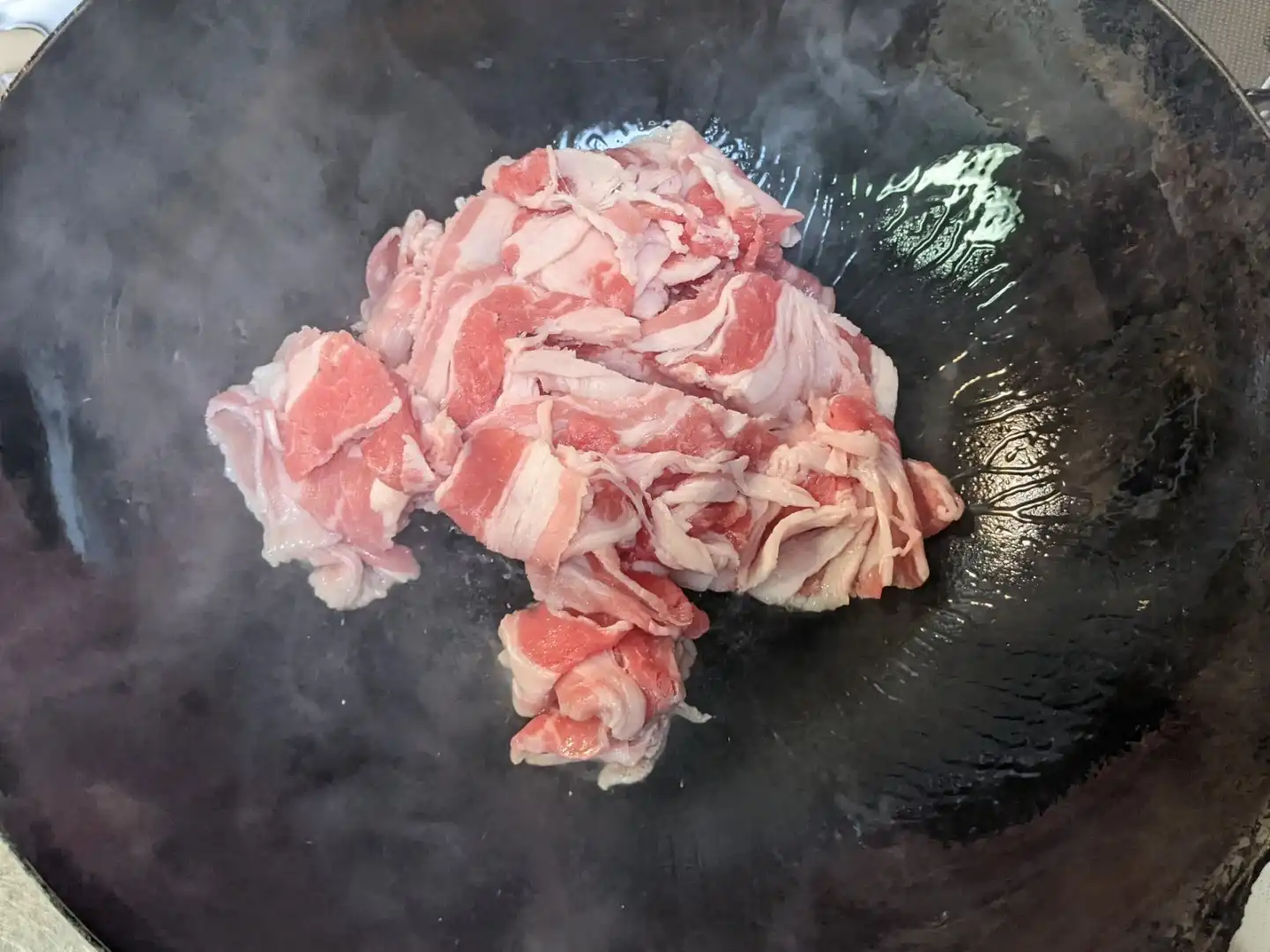 簡単おかずレシピ　じゃが肉炒め　作り方